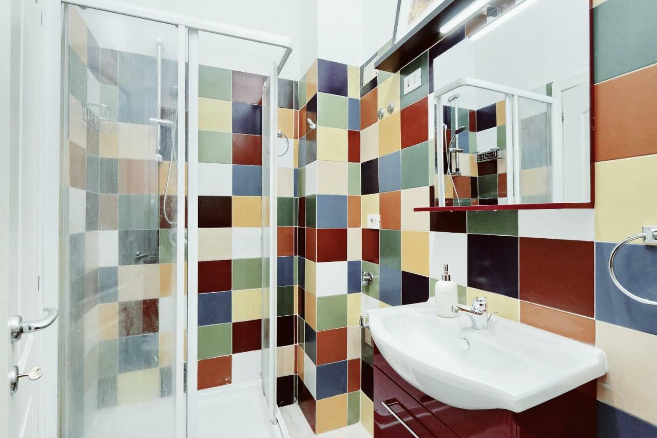 Bbhome Trastevere Station White Chic Apartment Rome Extérieur photo