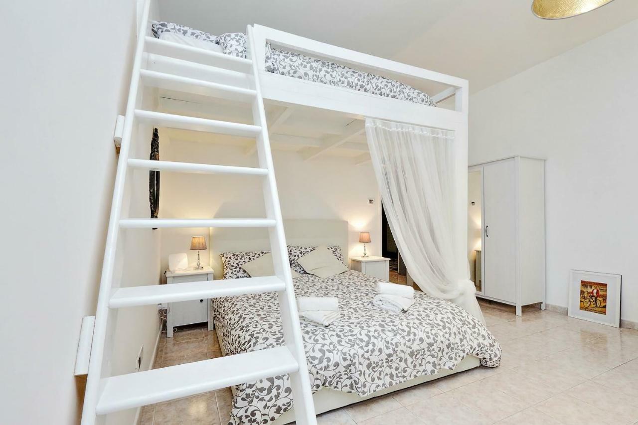 Bbhome Trastevere Station White Chic Apartment Rome Extérieur photo